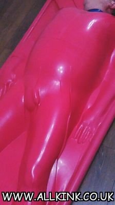 Vacbedkink's profile picture. latex lover and custom vacbed maker