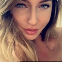Angela Iuliano (@x3angela) 's Twitter Profile