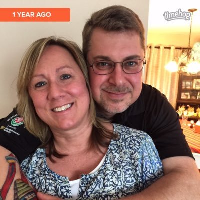 Long Island girl, NASCAR fanatic, bravo fanatic,married to the love of my life