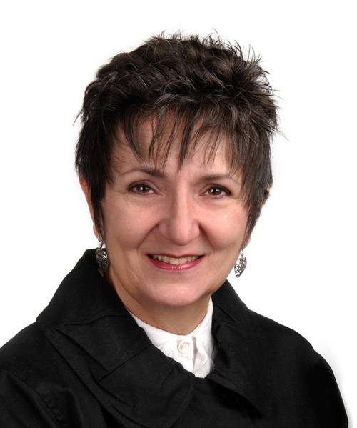 Broker Associate at Re/Max Results, keeping you up to date on St. Charles County, MO.