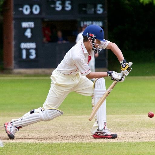 Summer Fields is a boarding and day school for boys aged 4 - 13. They participate in numerous sports focussing on football, rugby and cricket.