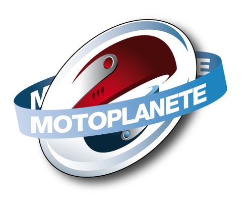 Site de passionnés où se retrouvent des milliers de fiches motos et l'actu du monde motard.