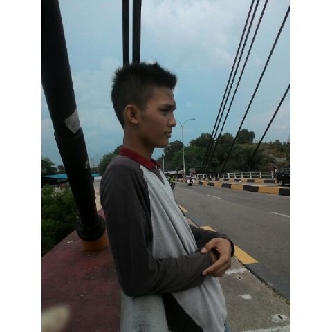 ZamiliForhelp's profile picture. Akun twitter