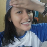 Rizka Velia (@rizka_velia) Twitter profile photo