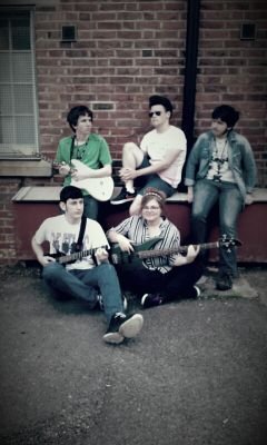 We are a 5 piece classic rock band from the Portsmouth area.