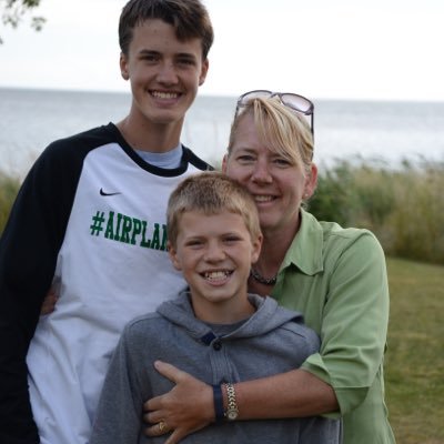 KBinardcarlson's profile picture. 