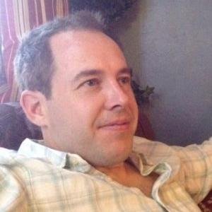 Dad of 2, wine, and traveling enthusiast on my time. Trucking specialist delivering unique truck driver leads to companies the rest of the time. @FATj #OTR #LTL