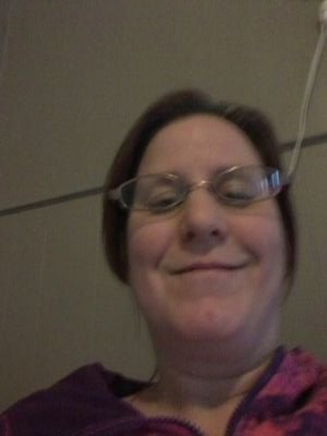 ShelbyTrine's profile picture. I love to sing and love to   see people   haapy