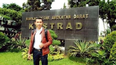 fisqren's profile picture. never give up