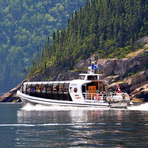 fjordcroisiere's profile picture. Empruntez la route la moins achalandée et la plus époustouflante pour découvrir les 100km du Fjord du Saguenay.
