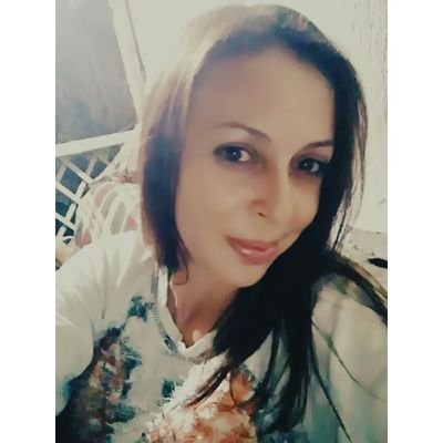 Gönül kime söz vermişse,
Aşk onda muhteşemdir...❤❤