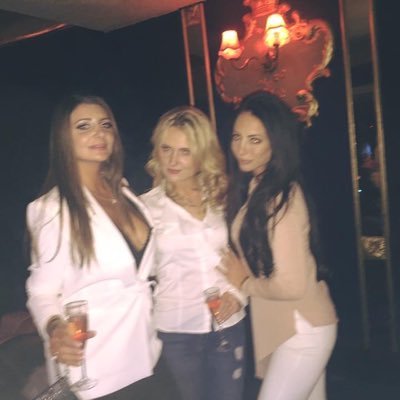 BellaBellissxx's profile picture. Mobile hair stylist, Great Lengths extensionist, bridal specialist and Gelish nail technician. Bellabellissxx@gmail.com 07720636466