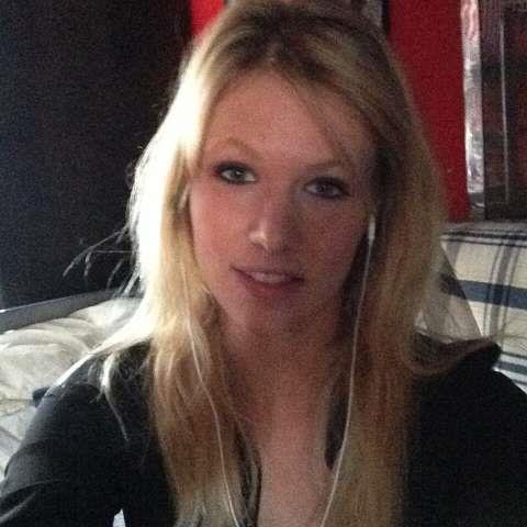 eginamaksimova1's profile picture. Una hormiga en movimiento hace más de un buey dormido. Lao Tsé