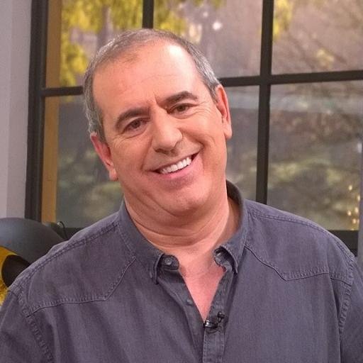 Juanmmv's profile picture. Especialista en Formación y Divulgación en Bricolaje. Fundador de @Bricocrack. Presentador de la sección #HazloTúMismo en @apuntoconLa2 de @La2_tve