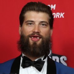 Beard Al Yankovic On Twitter Auston Matthews Single Handedly Wins The Us Quarter Final Game Who Cares Kid Has No Facial Hair Growabeardandthenwelltalk