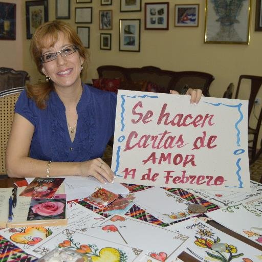 Liudmila Quincoses,
Escritora,
Directora en Centro Cultural Alternativo
Escribanía Dollz.
Escribo cartas de amor en Cuba y así voy contando mi realidad.