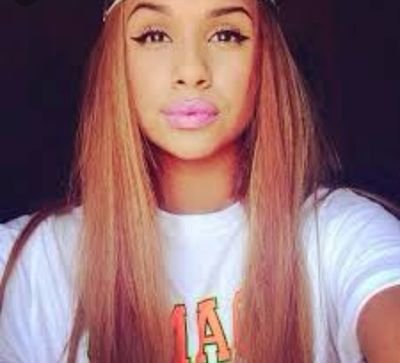 nadia_haynes's profile picture. Hustlin for me and my lil man ❤