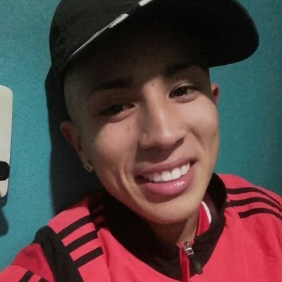 leonelAquino99's profile picture. Hicha de River ♡