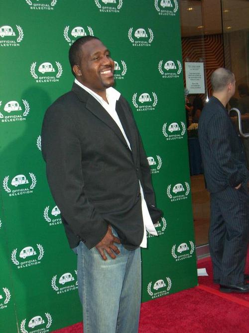 ComedianToddLyn's profile picture. Opionated and Clever