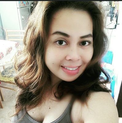 dhanie2226's profile picture. proud wife and mom