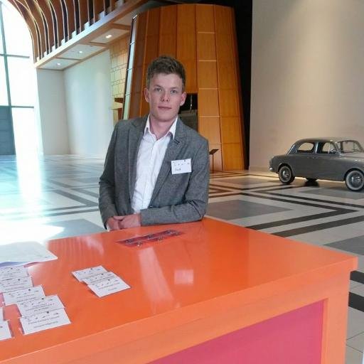 AxelPLN's profile picture. Afgestudeerd SB&RM/muziek/sport/events - Zutphen, Holland