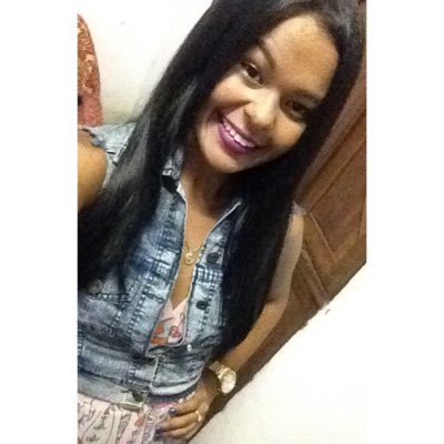 maximo_alexia's profile picture. God the author of my life, end of the world, he alone is worthy of all praise and worship ❤️