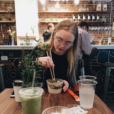 helenahearneray's profile picture. 