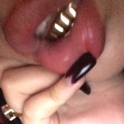 gossiprpgflu's profile picture. ajoutez-moi dans vos rp.