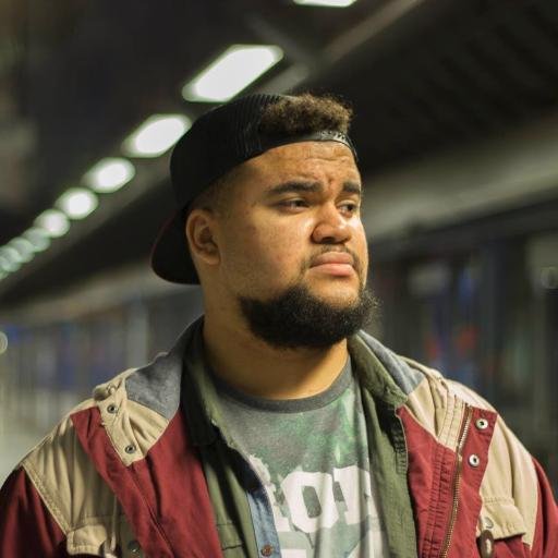 choco40oz's profile picture. Cool kids carry packed lunch.