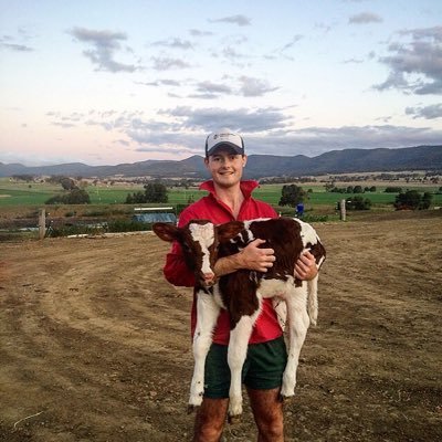 UQ Agribusiness Graduate 📚   Dairyfarming in Tasmania, Australia 🇦🇺 🐮