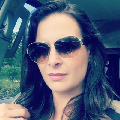 Health and Fitness Coach: Attorney, Mother of 4, Wife, Health Nut who loves to cook! Join my Tribe today! After all, CONFIDENCE is the best thing you can wear!