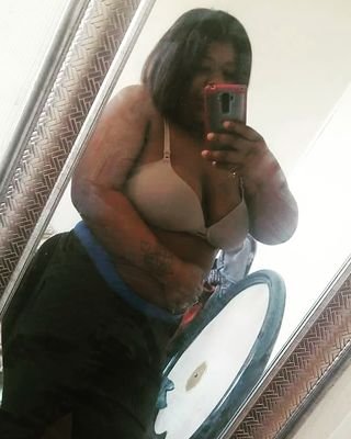 NorthSideChick_'s profile picture. NorthPhilly Where I'm From , ((DenLilSavage))❤
  #WhoSentYou.   if It Ain't Money What We Beefing For ahaha