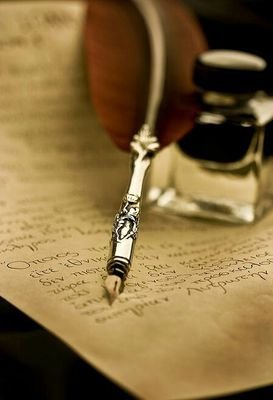 Lured by the extraordinary, fascinated by the hidden. A bit crazy and mom of several lovely animals. #amwriting on my #debut #novel and plotting #sterekfanfics.