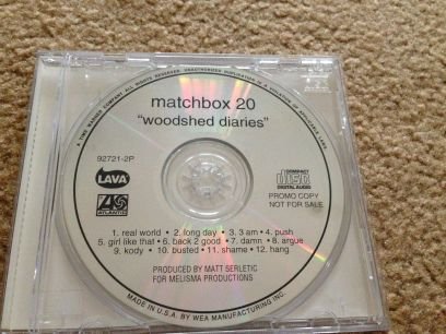 tabithasbox20's profile picture. if you've never heard that silence....it's a god awful sound.