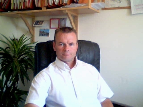 Consultant dans le domaine formation professionnelle, cherche formateurs dans divers disciplines. me joindre 06 84 06 07 15