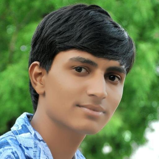 hsavsani143's profile picture. 