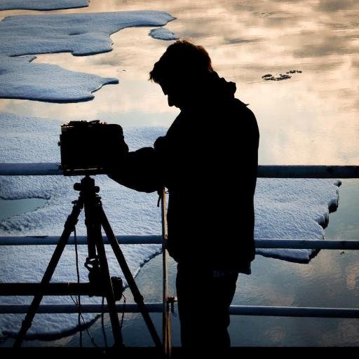 Photographer and filmmaker working on stories about science and the polar regions, contributor to National Geographic magazine and others.
