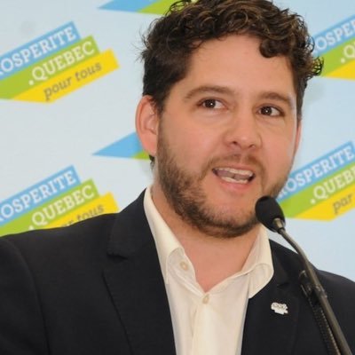 Je suis entrepreneur! Fondateur et associé chez https://t.co/ThNDoLC1MQ / Directeur géneral adjoint chez Groupe Coderr / Impliqué au #Saglac