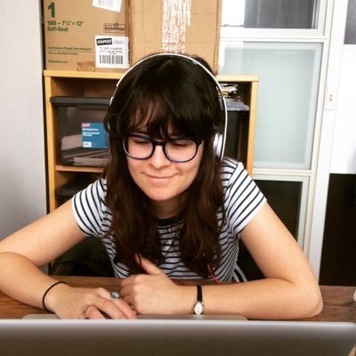 sarajoland's profile picture. making videos at @simonschuster