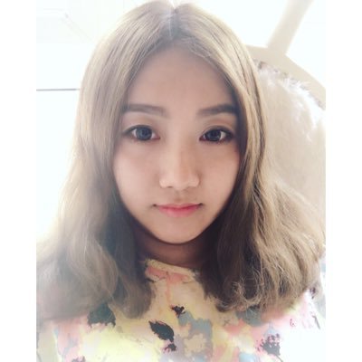 lili_snailshell's profile picture. 