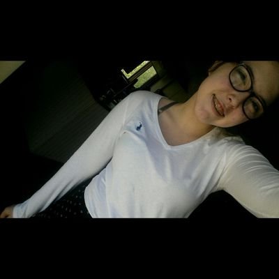 lexie1601's profile picture. Dancer. Artist and I play guitar!