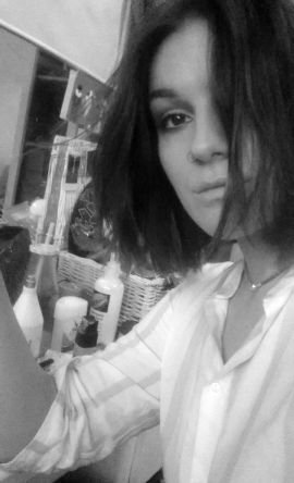 _elliebradshaw's profile picture. I n e e d a n a p