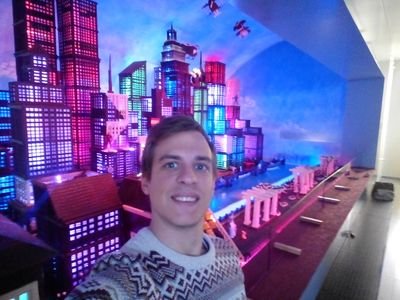 Josbuzgar's profile picture. Soy de las típicas personas que piensan que amarse a uno mismo es el principio de una historia de amor eterno.