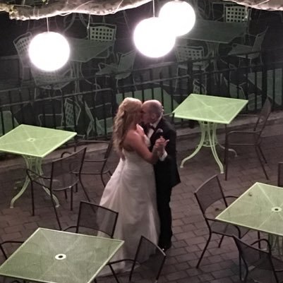 laurenadelson's profile picture. 