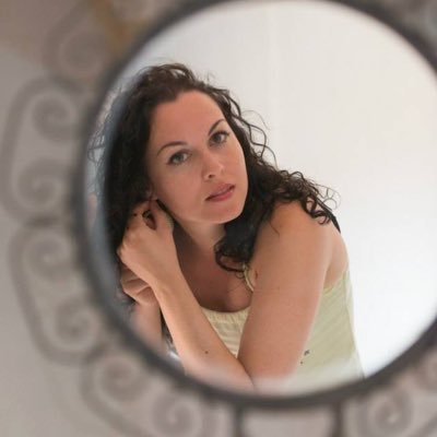 lalounou's profile picture. 