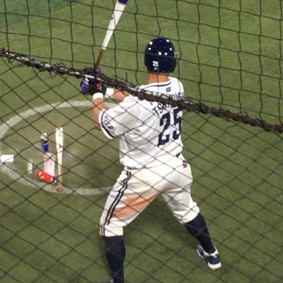 22歳です！浜スタまで車で30分で着くから たまーに試合見に行ってるよ(^ー゜) ベイスターズファンと飲みながら、試合観戦したいね！！宜しく！ DNAベイスターズよりも横浜ベイスターズ！！