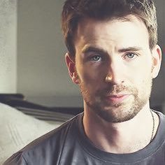 rpgchrisevans's profile picture. Il n'y a ni vertu, ni vrai courage, ni gloire solide, sans humanité. Elle. Juste elle.