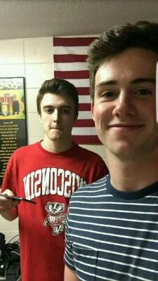 GladImNotPad's profile picture. 