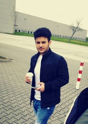 Halil_Abii's profile picture. insanlardan uzak bir yerde yaşıyor...
Snapchat = yalandan_mutlu