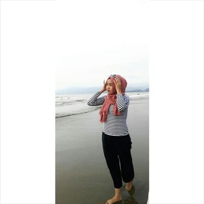 milacamil's profile picture. 